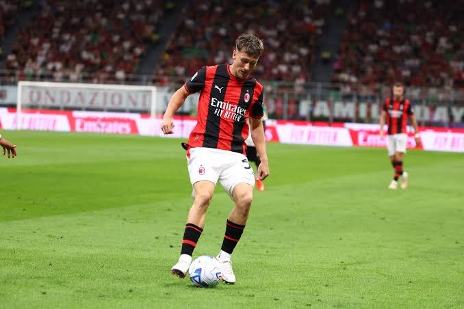 saelemaekers e l addio di leao nessuna storia 232 eterna ora pensiamo a noi da Milanzone.it saelemaekers e l addio di leao nessuna storia 232 eterna ora pensiamo a noi