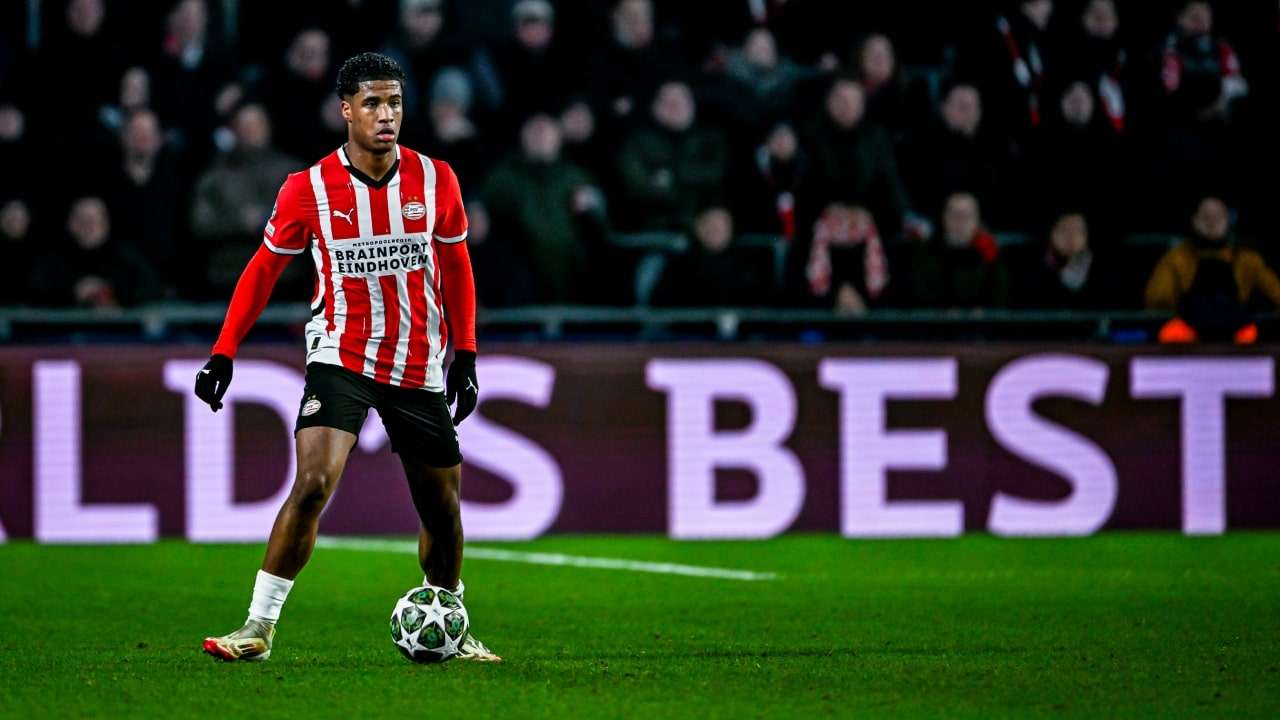 Flamingo con la maglia del PSV