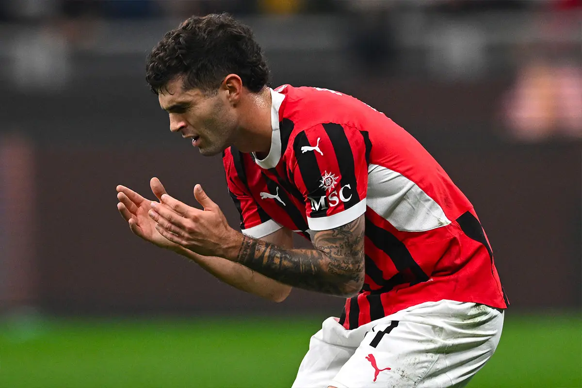 Pulisic con la maglia del Milan