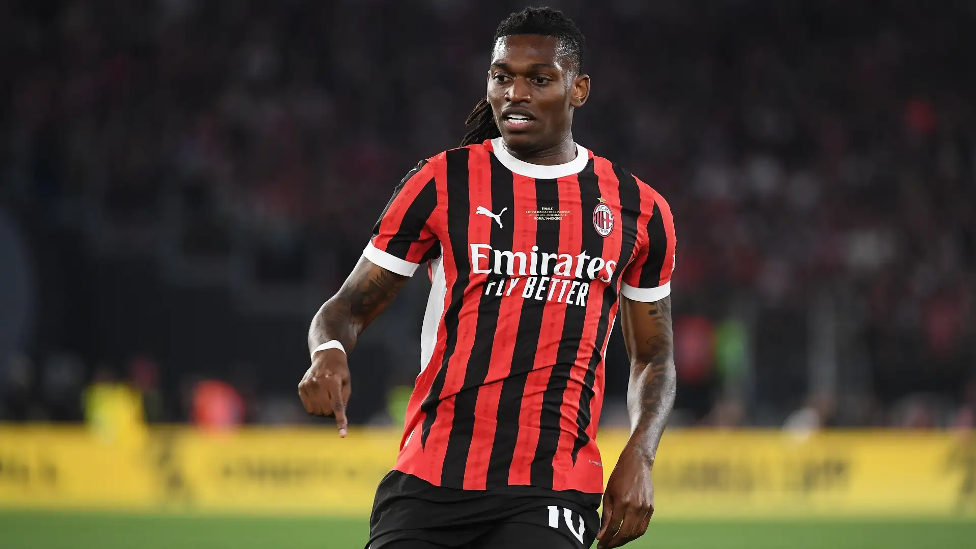 Rafa Leao con la maglia del Milan