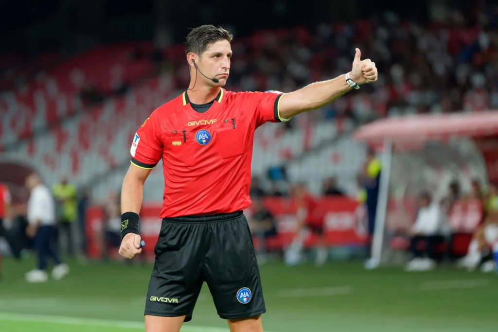 L'arbitro Marco Collu