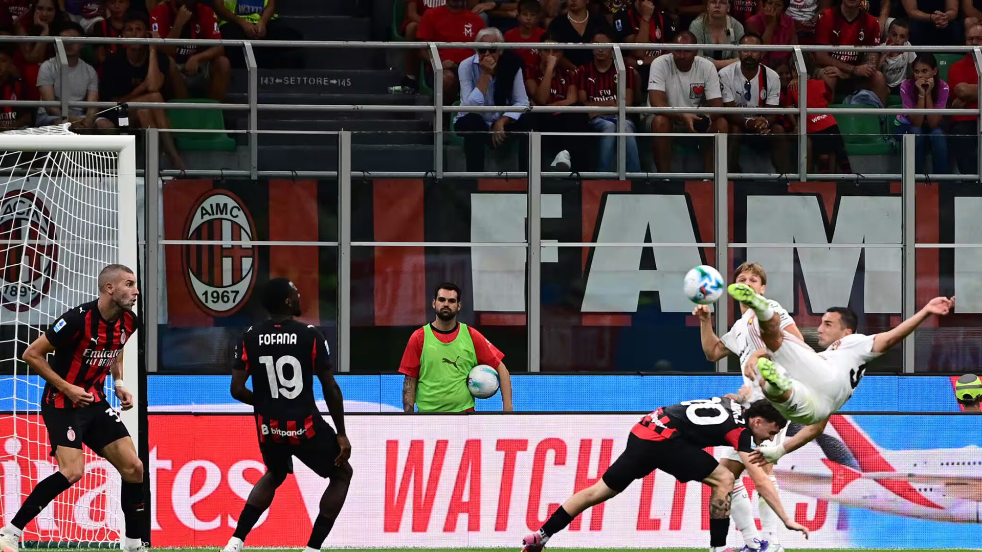 Il Milan perde a San Siro con la Cremonese