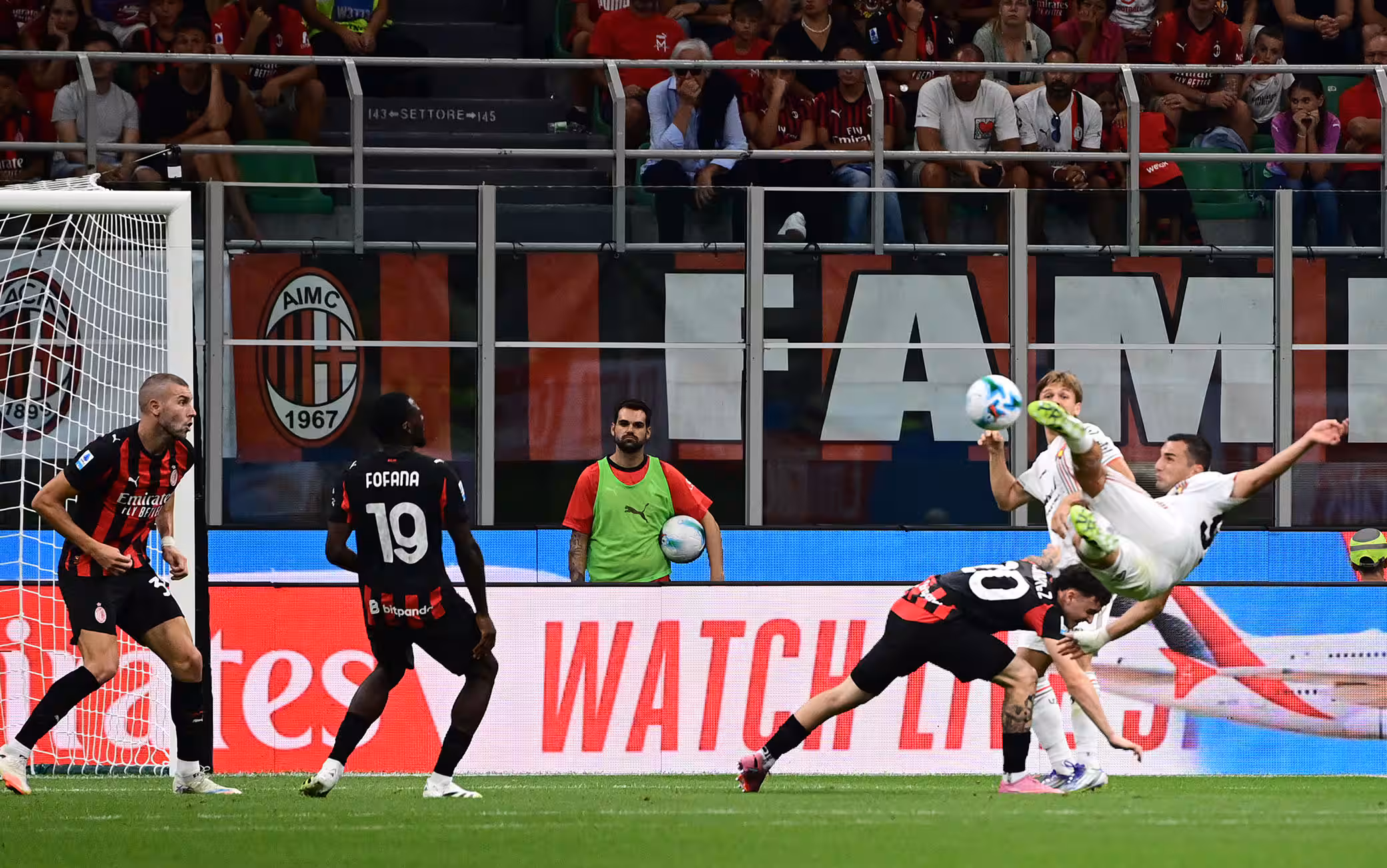 Il Milan perde a San Siro con la Cremonese