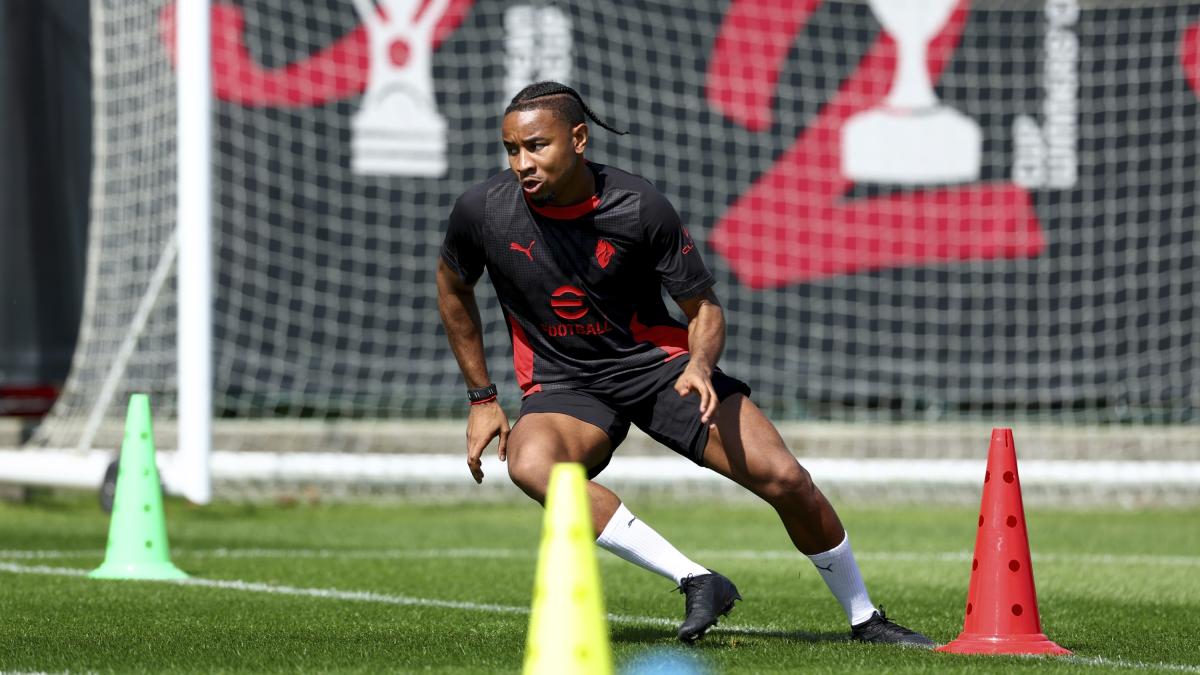 milan nkunku lavora per il debutto allegri studia come inserirlo in attacco