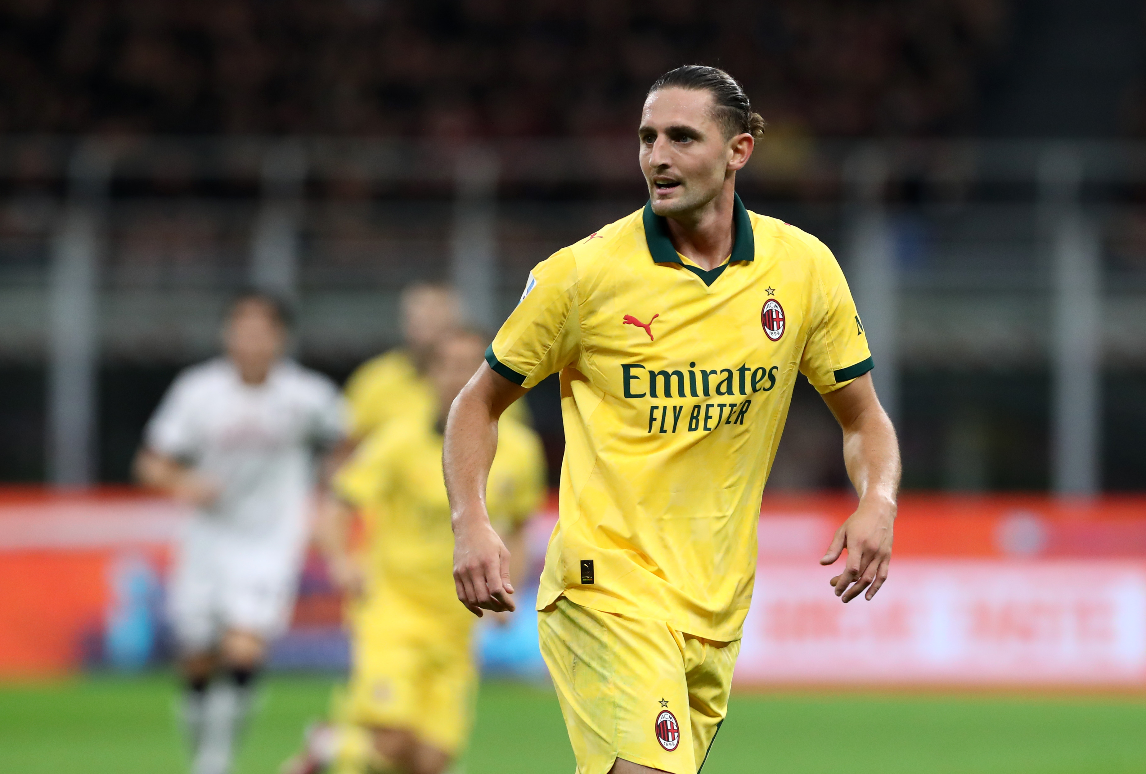 Rabiot con la maglia del Milan