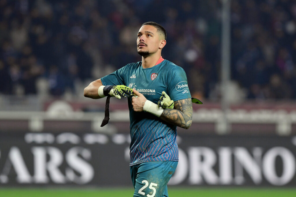 Caprile con la maglia del Cagliari