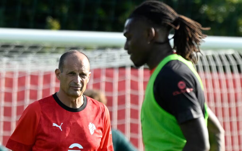 Max Allegri e Leao in allenamento