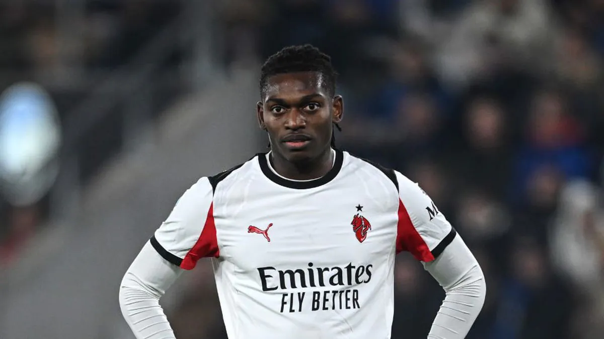 Parma Milan, il dubbio di Allegri: chi affiancherà Leão? Pulisic e Nkunku in corsa per una maglia da titolare Parma Milan, il dubbio di Allegri: chi affiancherà Leão? Pulisic e Nkunku in corsa per una maglia da titolare