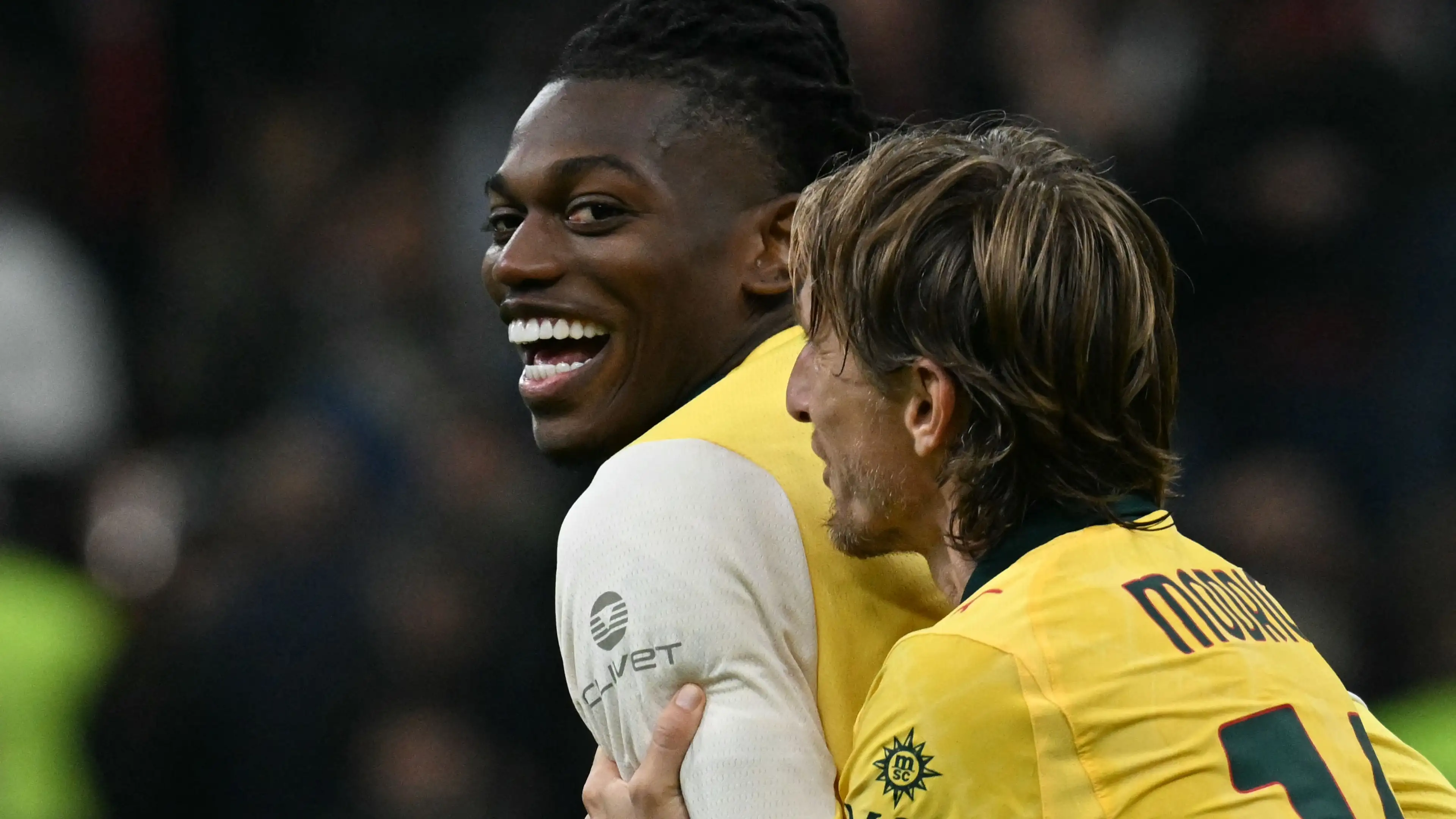 modric e leao